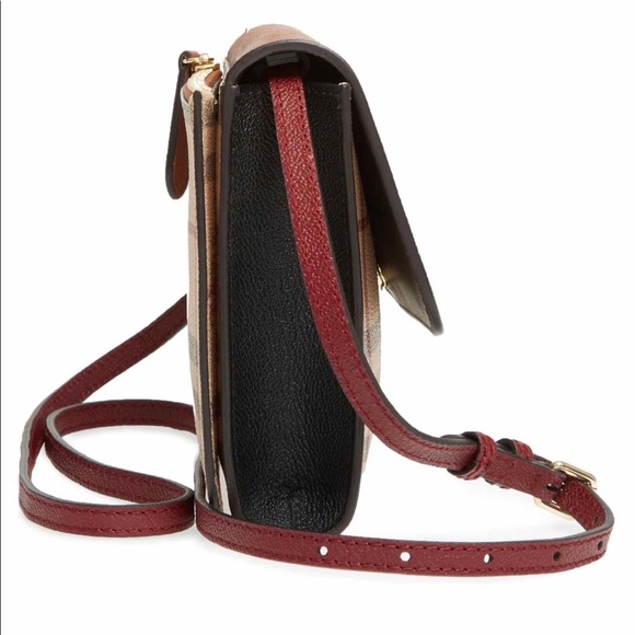 Burberry Peyton Haymarket Crossbody Bag - Picture 5 of 6